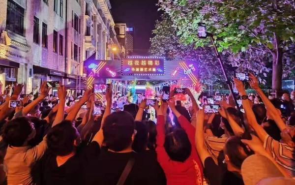 澳门夜市，探寻夜晚的璀璨与惊喜晚上澳门开什么生肖啊