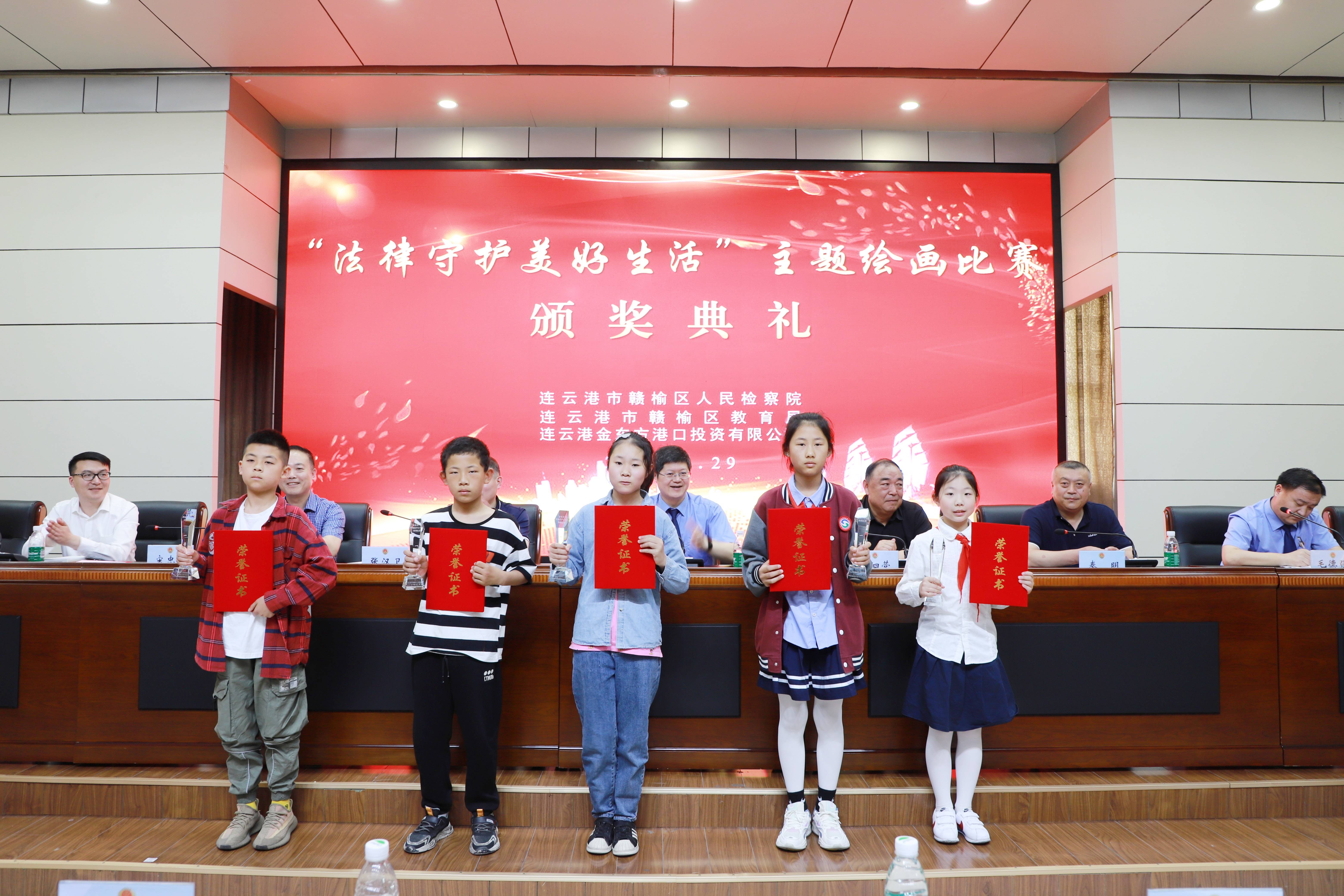 2034年澳门彩，未来之光的开奖号码2025年澳门今晚开奖号码